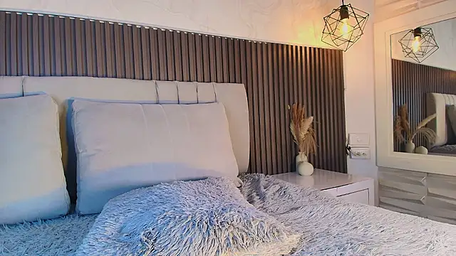 Chat +18 de SHANONCLARK ao vivo