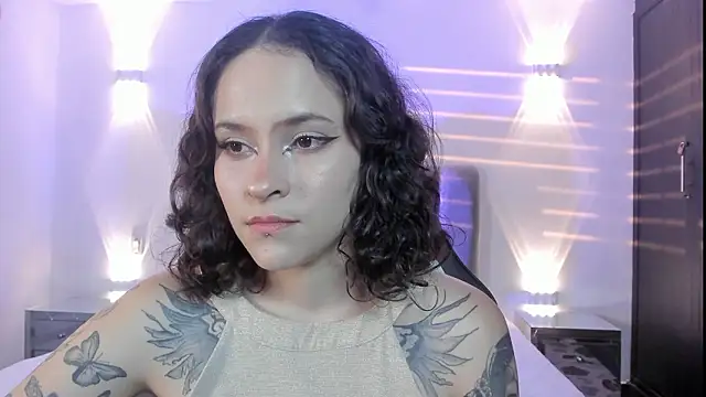 AnnyThompson_: онлайн-секс-чат