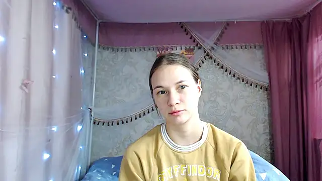 leila_bambi_ Live XXX Chat