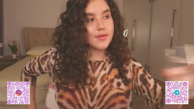 دردشة Ariella_Sol الجنسية المباشرة