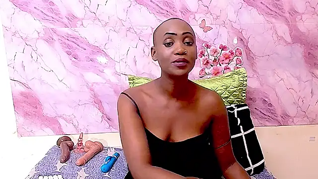 EbonyOlive69 webcam show