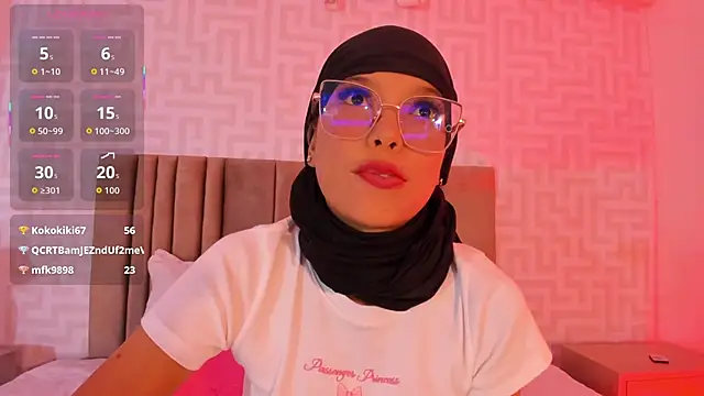 naishaa_ Adlı Modelin Canlı XXX Sohbeti