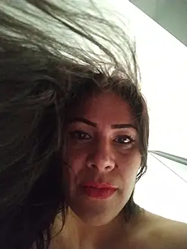 KittyHoleshot87's Live XXX Chat