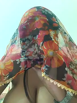 Naughty_Bitchh – Live XXX-chat