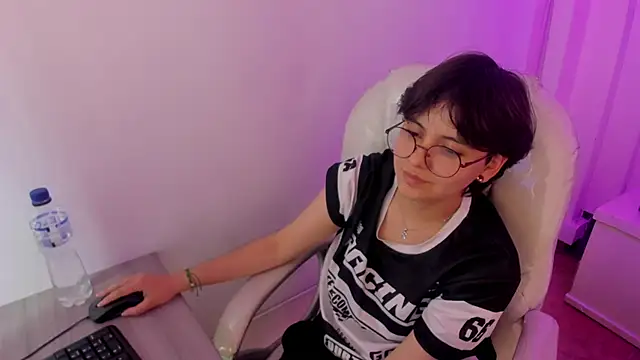 Nathaly_ds' Live XXX Chat