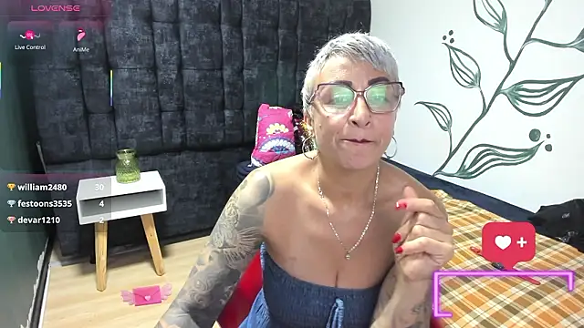 Онлайн чат XXX Charlotte__Gray