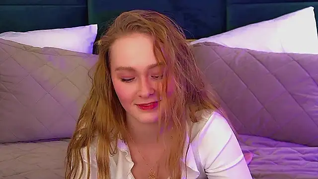 AgataFoxley: онлайн-секс-чат