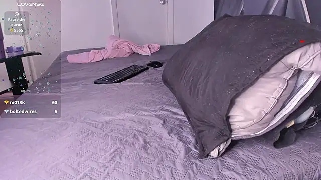 moonsweet1's Live XXX Chat