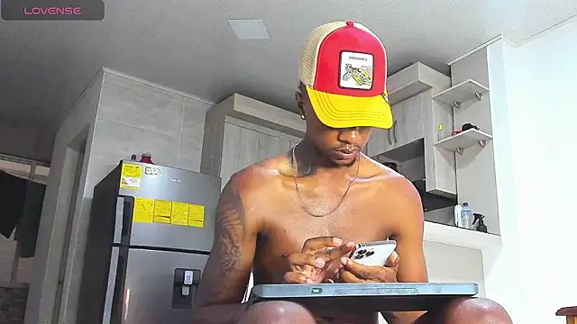 YeremiBrowm's Webcam Show