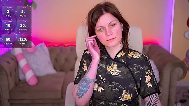 دردشة TinaMelt الجنسية المباشرة