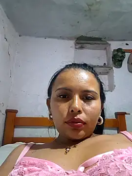 Daniela_Cruz_'s Live XXX Chat