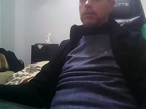 XXX chat uživo modela boran34