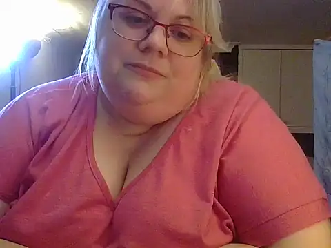 Chat XXX ao vivo de Kinkyhousewife83