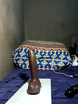 khetyvile's Live XXX Chat