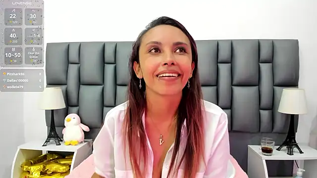 Chat +18 de valeriasweet_ ao vivo