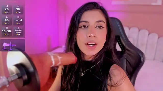 Chat +18 de zia_cooper ao vivo