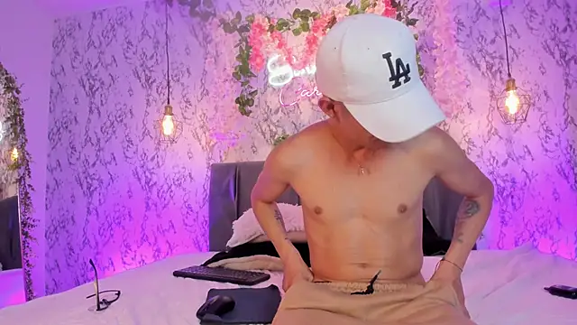 Czat XXX na żywo – Bonny_and_carrot