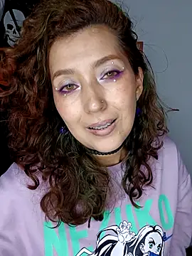 Chat +18 de Luz_delunaa ao vivo