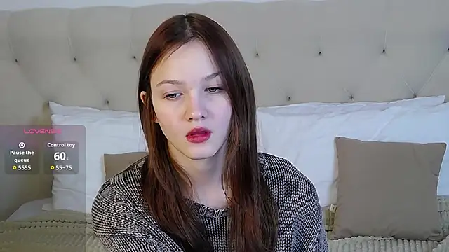 Chat +18 de MichelleRoux ao vivo