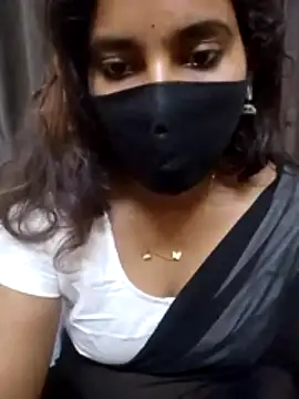 Pokazy przed kamerką – Rashmi-Sexy