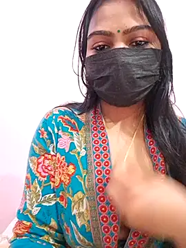 Cute-Ananyaa Adlı Modelin Canlı XXX Sohbeti