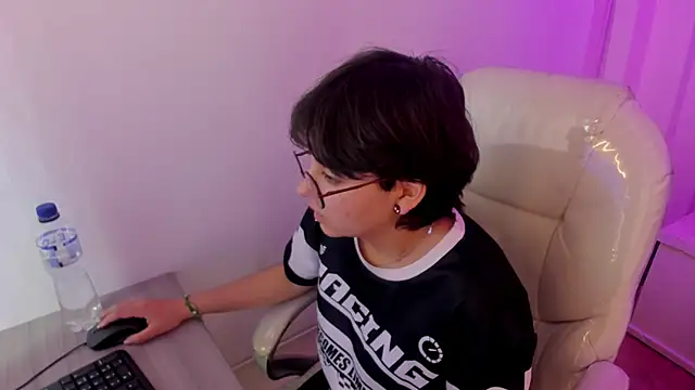 Nathaly_ds' Live XXX Chat