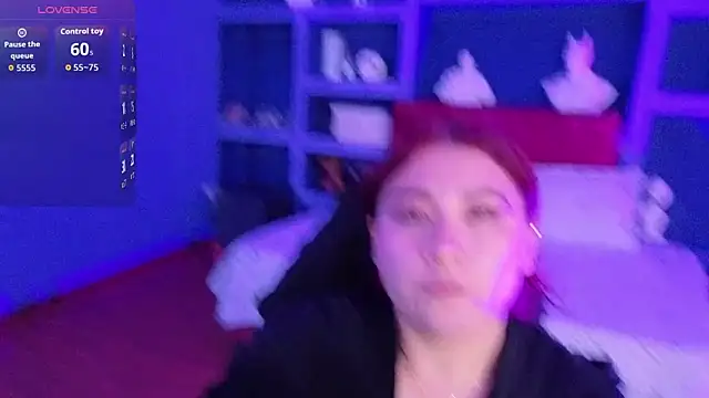 littlee_red Chat XXX live