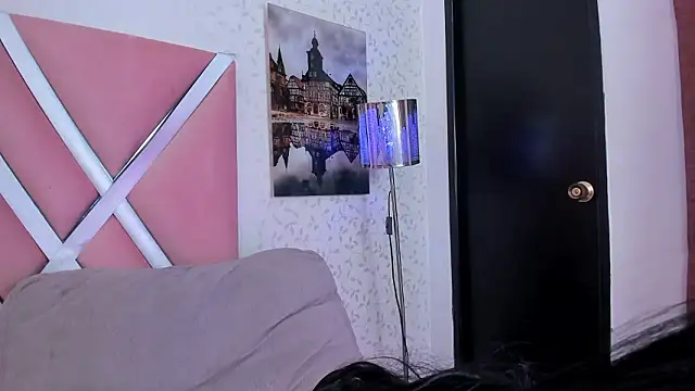 Chat XXX ao vivo de Helenn_monroy1