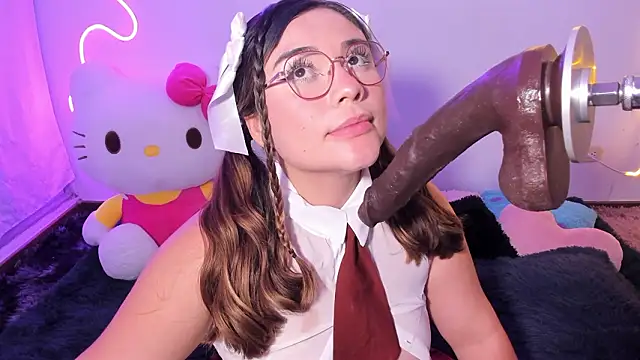 CassieBigass_'s Live XXX Chat