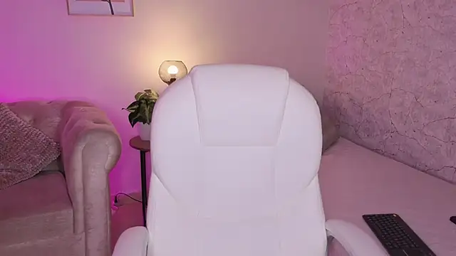 DahianaWalcott's Live XXX Chat