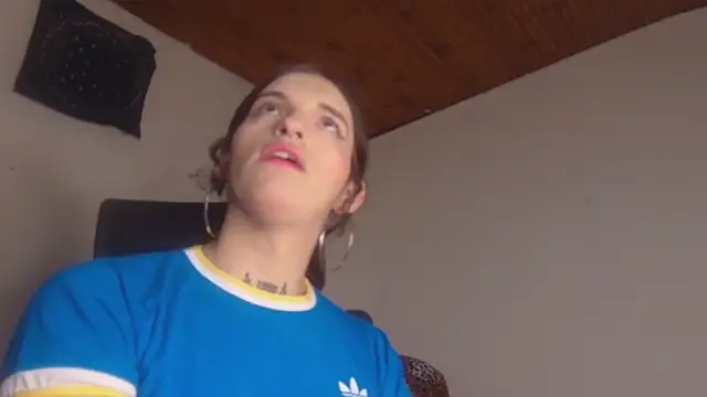 Scarlett_crastrawberry Live XXX-Chat