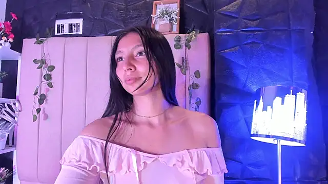 kendall_saenz élő XXX-chatje