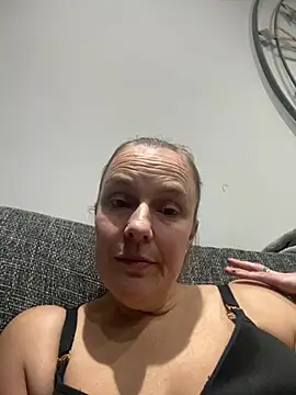 scrummymummy2 Webcamshow