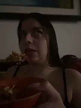 Cloew_Marz Chat XXX live