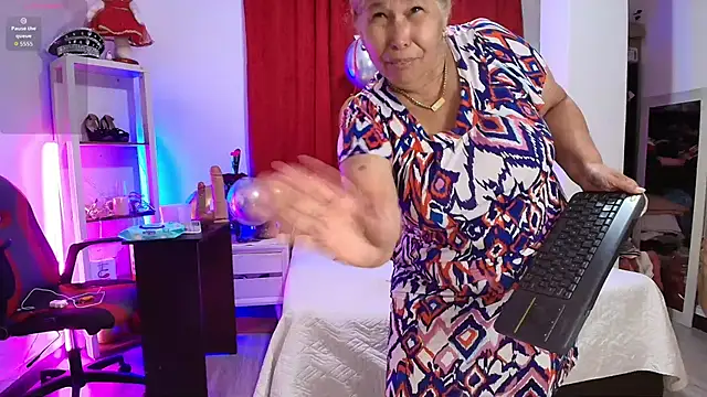 girl_amada's Live XXX Chat