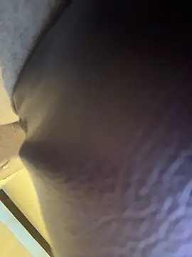 Laura_fernandezII's Webcam Show