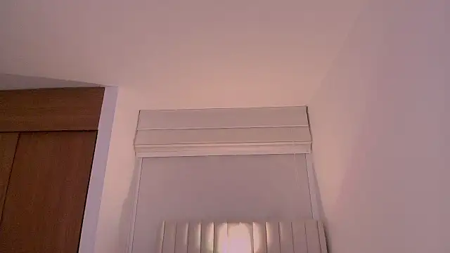 ArianaReynoldss' Live XXX Chat