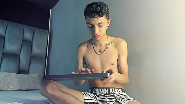 NickandAbby_ Live XXX Chat