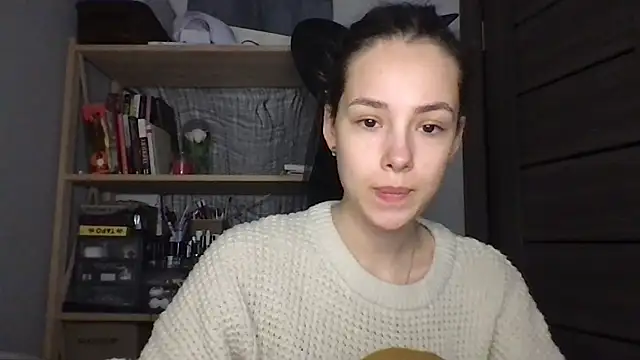 Yuna5343's Live XXX Chat