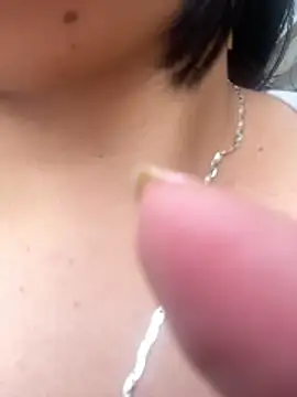 Chat +18 de Emily_Rivers_ ao vivo