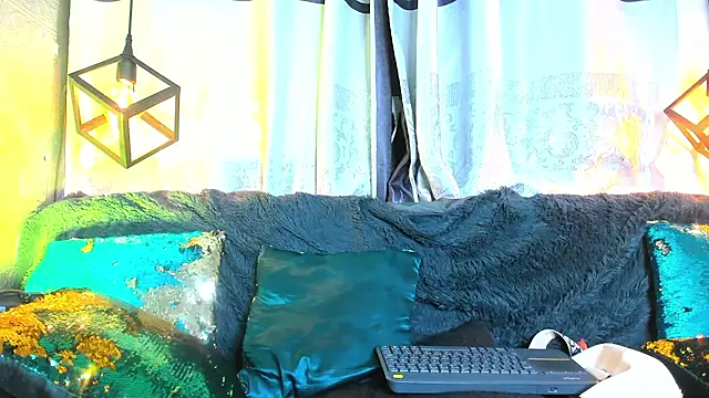 XXX chat uživo modela Cristal_Gem1