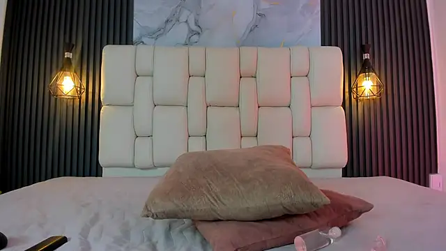 antonelasc élő XXX-chatje