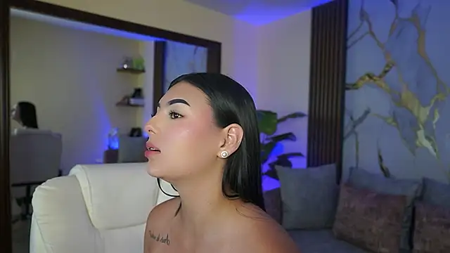 LiaWheeler élő XXX-chatje