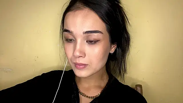 AylinBlush's Live XXX Chat