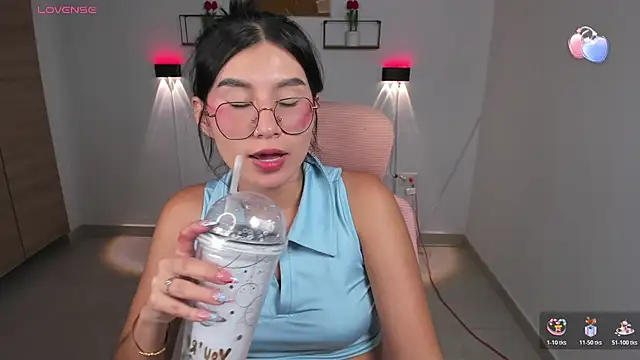 emily_villamil Live XXX Chat