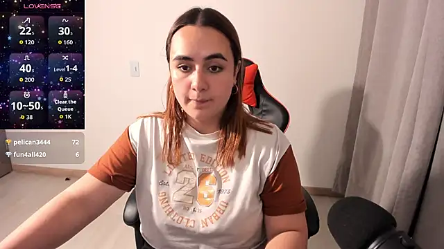 Онлайн чат XXX maryluna95