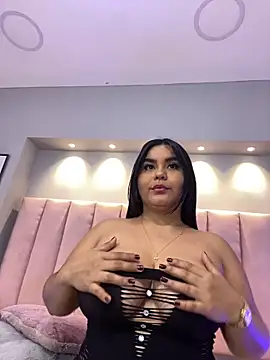 XXX chat uživo modela KeilyRoss