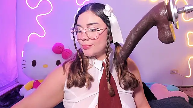 Chat XXX en directo de CassieBigass_