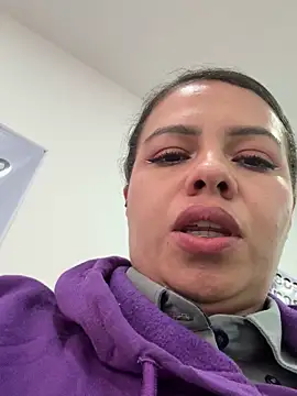 Chat XXX Live Ariana-07