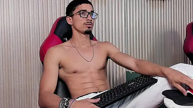 Becker2_ live XXX chat